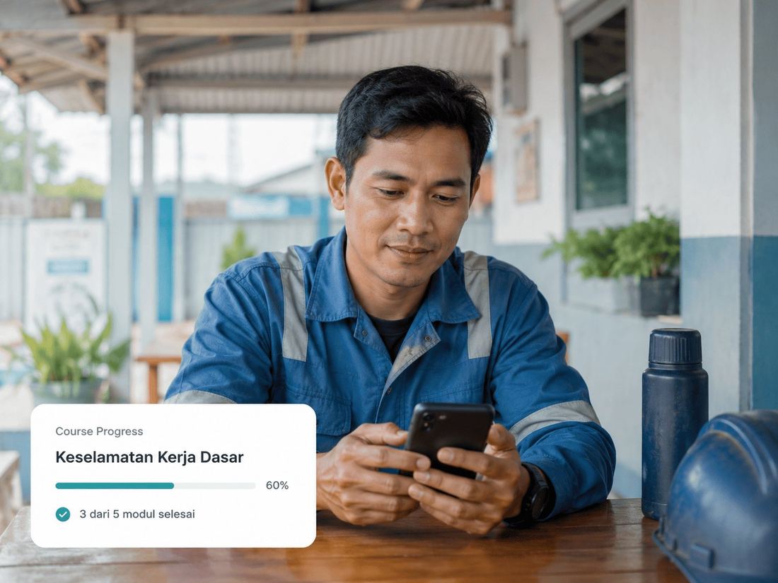 Pekerja Indonesia belajar lewat ponsel di sela kerja